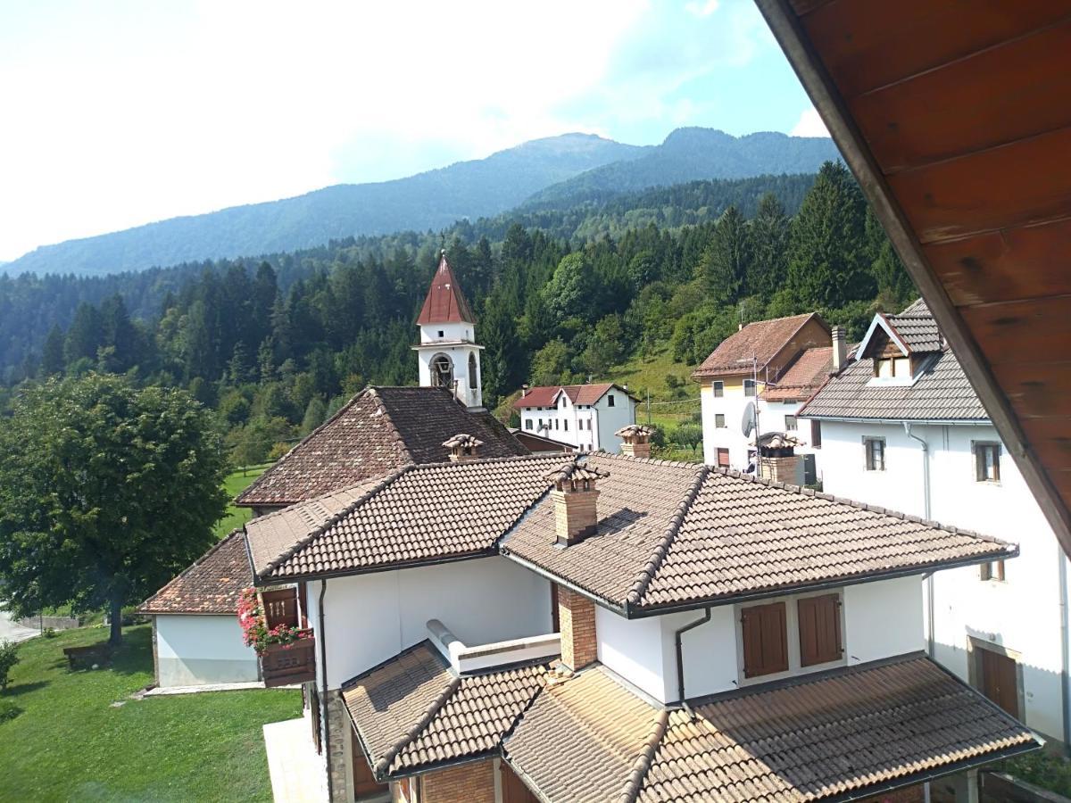 Cjasa Da Puci Appartement Ovaro Buitenkant foto