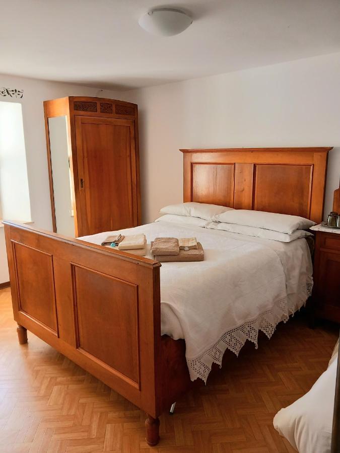 Cjasa Da Puci Appartement Ovaro Buitenkant foto